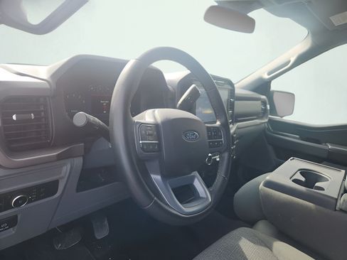 Used 2024 Ford F150 XLT AWD/4WD image 10