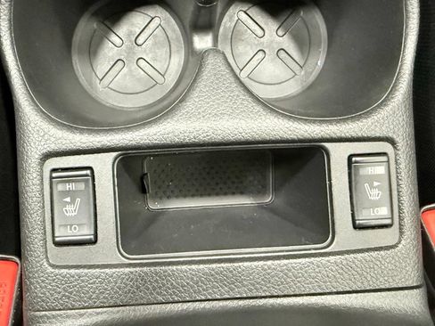 Used 2018 Nissan Rogue SL FWD image 27