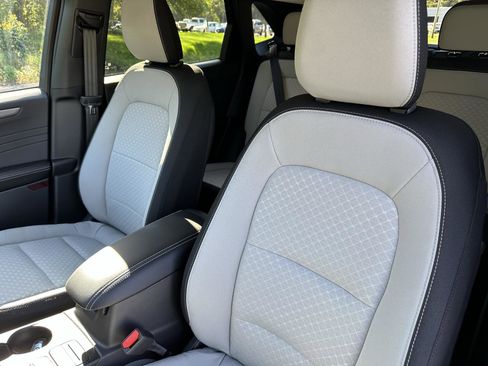 New 2026 Ford Escape Active w/ Cold Weather Package image 29