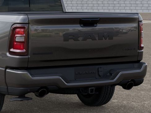 New 2026 RAM 1500 4x4 Crew Cab image 13