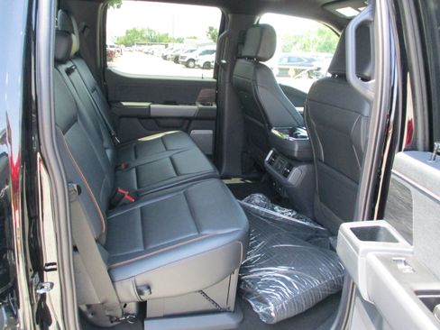 Used 2025 Ford F150 Lariat w/ Equipment Group 502A High AWD/4WD image 23