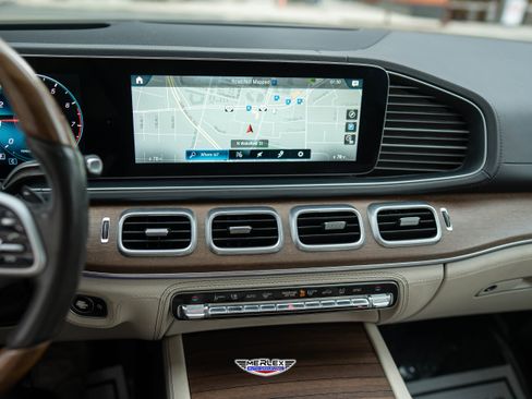 Used 2020 Mercedes-Benz GLS 450 450 4MATIC image 32