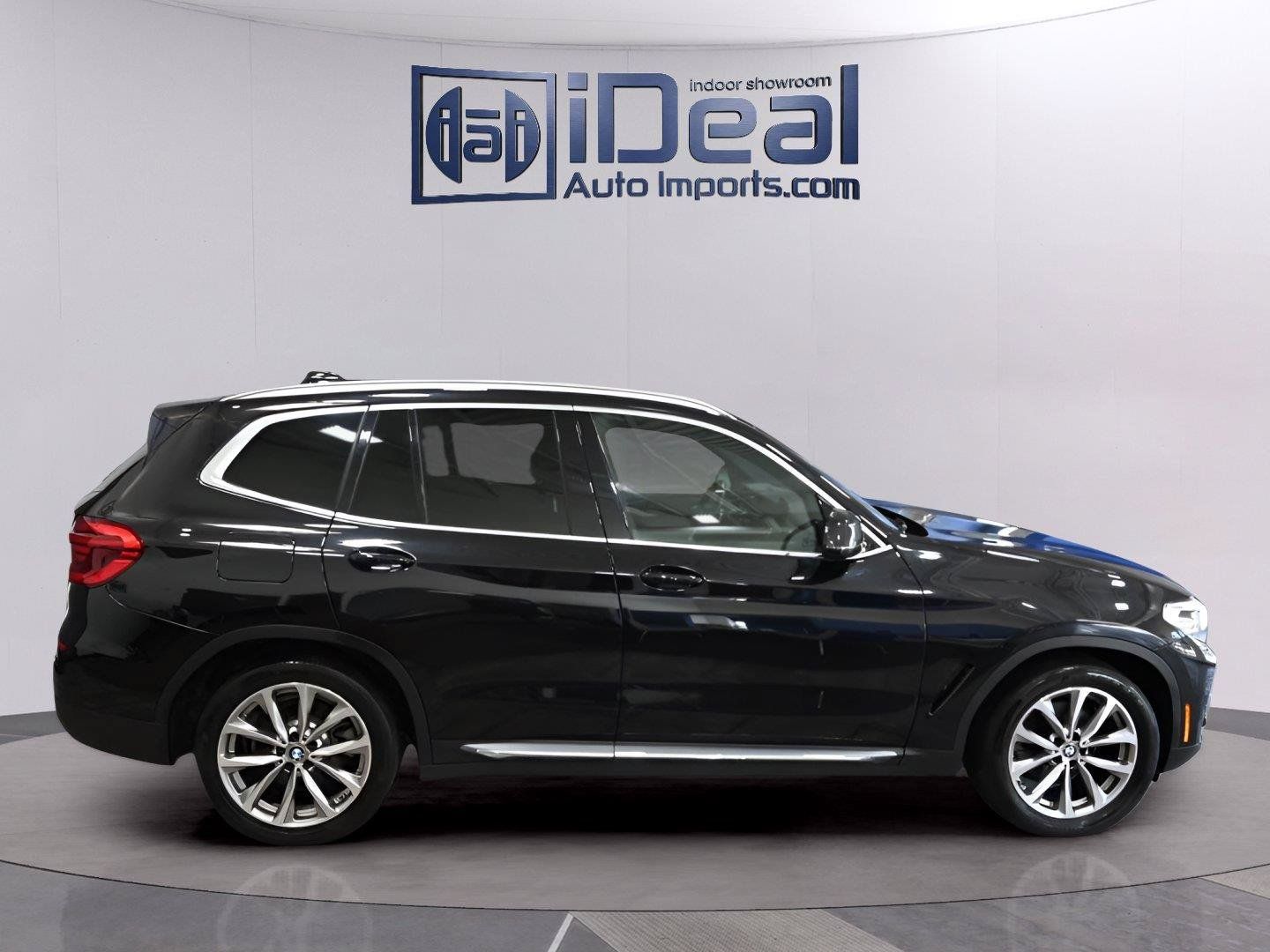 Used 2019 BMW X3 xDrive30i w/ Premium Package AWD/4WD image 6