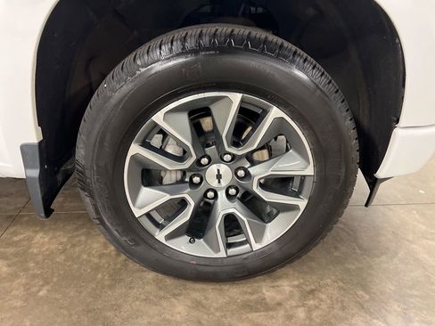 Certified 2023 Chevrolet Silverado 1500 RST image 21