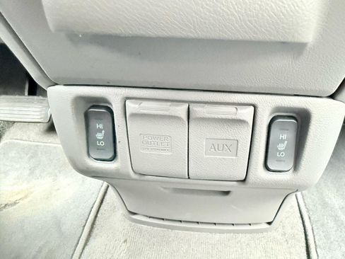 Used 2010 Honda Odyssey EX-L image 22