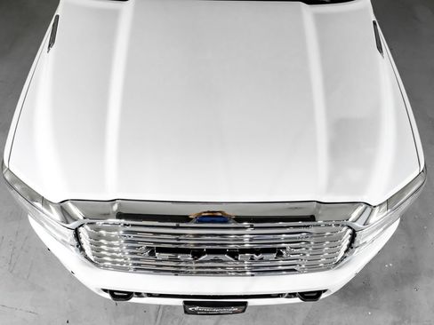 Used 2022 RAM 3500 Limited w/ Body Color Bumper Group AWD/4WD image 39
