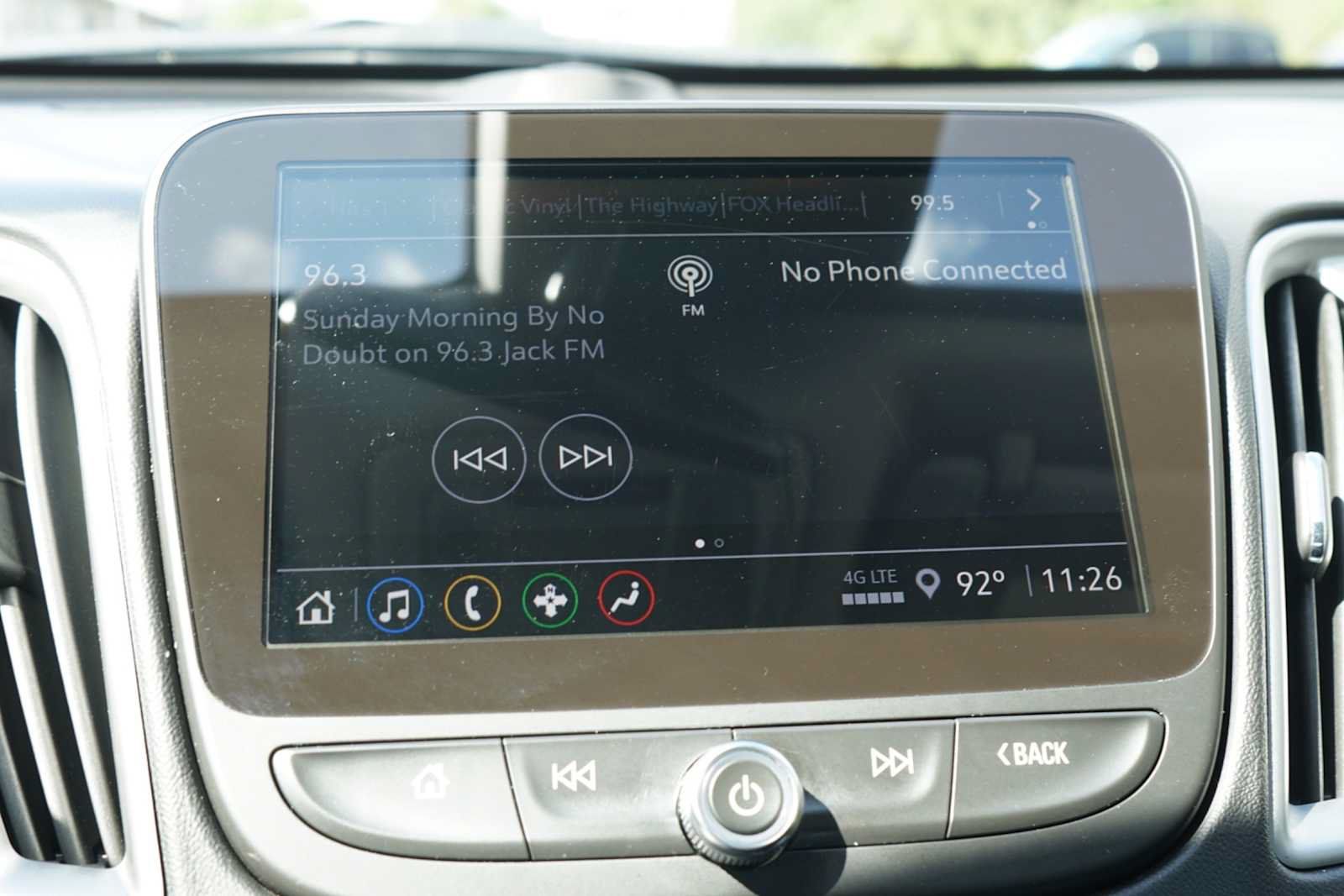 Used 2025 Chevrolet Malibu LT FWD image 11