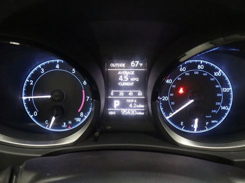 Used 2014 Toyota Corolla S image 23