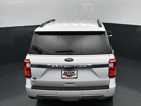 Used 2021 Ford Expedition XLT RWD image 31