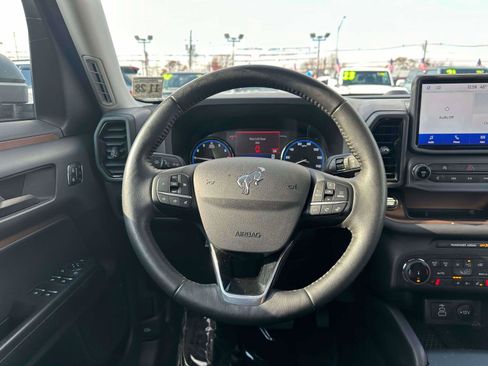 Used 2023 Ford Bronco Sport Outer Banks image 13