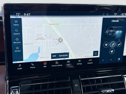 Used 2023 Lincoln Navigator Reserve image 12