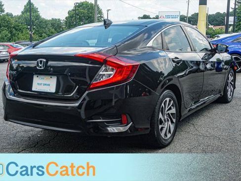 Used 2018 Honda Civic EX image 15