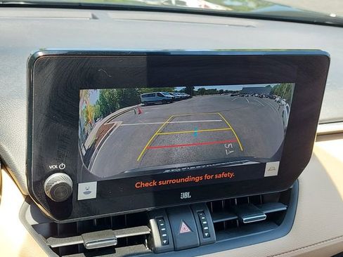 Certified 2023 Toyota RAV4 XLE Premium AWD/4WD image 33