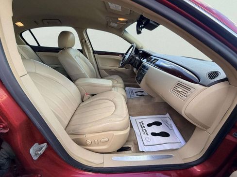 Used 2011 Buick Lucerne CXL FWD image 27