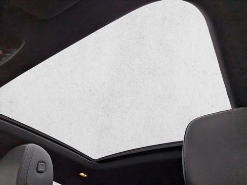 Used 2025 Mercedes-Benz GLE 450 4MATIC Coupe image 17