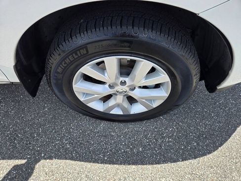 Used 2014 Nissan Murano S AWD/4WD image 12