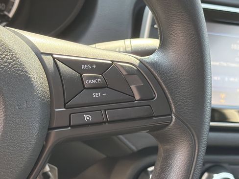 Used 2025 Nissan Versa S w/ S Plus Package FWD image 20