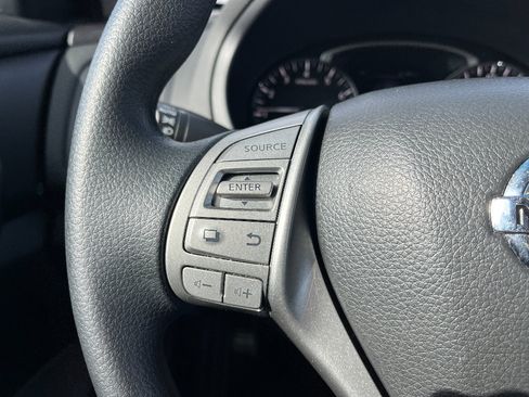 Used 2015 Nissan Altima 2.5 S w/ Power Driver Seat Package image 27