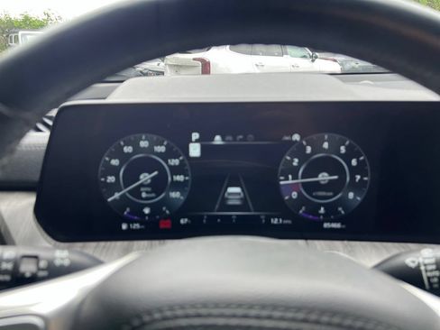 Used 2023 Kia Telluride SX X-Line AWD/4WD image 17