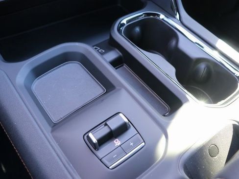 New 2026 GMC Sierra 2500 AT4 w/ AT4 Premium Plus Package image 30