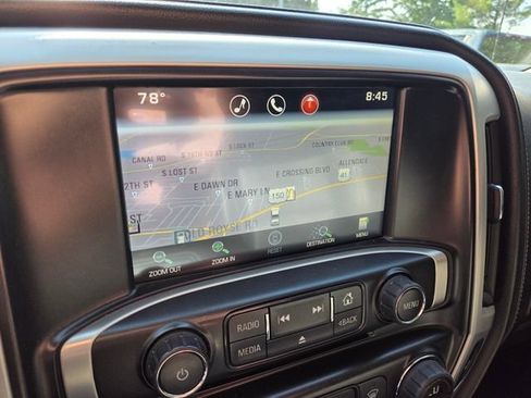 Used 2015 GMC Sierra 1500 SLT w/ SLT Crew Cab Value Package AWD/4WD image 14