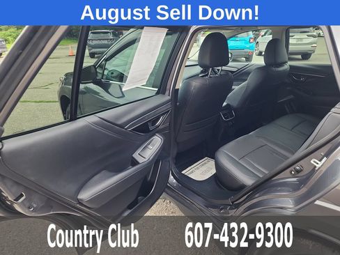 Used 2025 Subaru Outback Limited AWD/4WD image 24