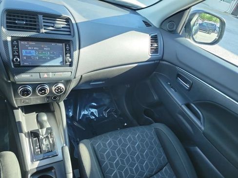 Used 2024 Mitsubishi Outlander Sport AWD image 16
