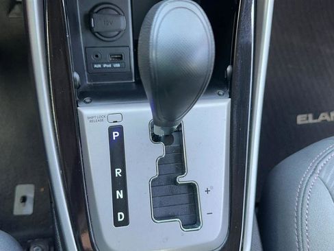 Used 2013 Hyundai Elantra GLS image 8