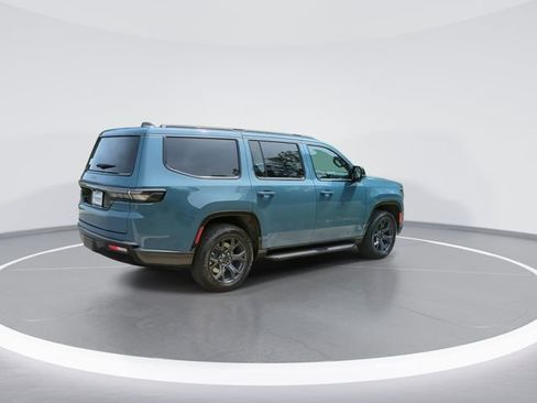 New 2026 Jeep Grand Wagoneer Limited AWD/4WD image 8