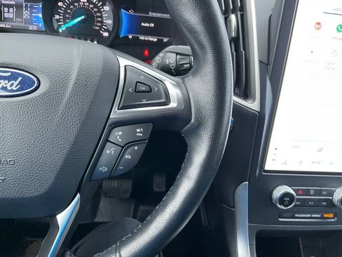 Used 2023 Ford Edge SEL AWD/4WD image 7