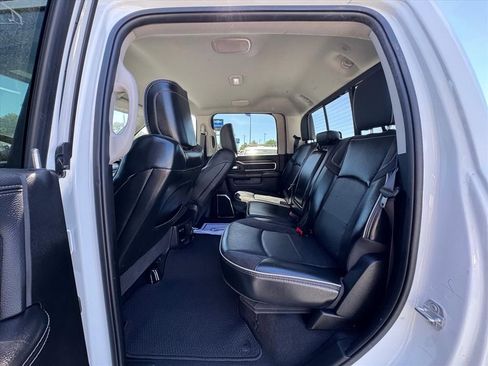 Used 2024 RAM 2500 Laramie w/ Safety Group AWD/4WD image 11