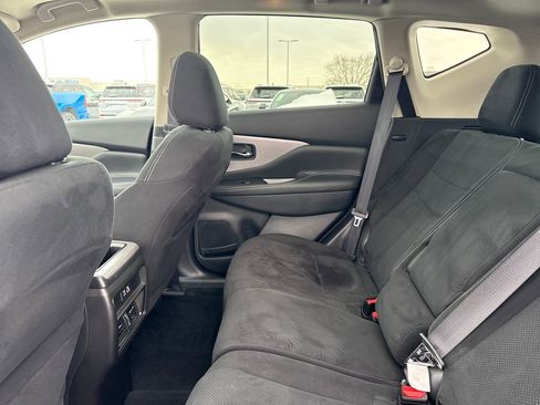 Used 2021 Nissan Murano SV image 11