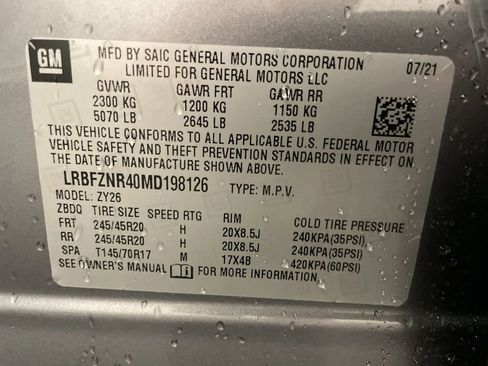 Used 2021 Buick Envision Essence FWD image 26