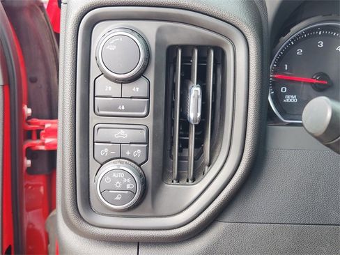 Certified 2023 Chevrolet Silverado 2500 Custom w/ Custom Value Package image 22