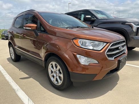 Used 2020 Ford EcoSport SE FWD image 2