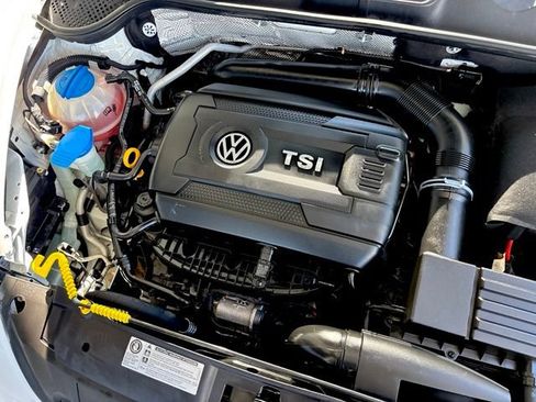 Used 2016 Volkswagen Beetle 1.8T SEL FWD image 29