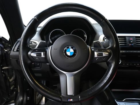 Used 2018 BMW M240i Coupe image 32