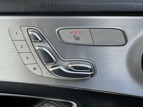 Used 2019 Mercedes-Benz C 300 Sedan image 41