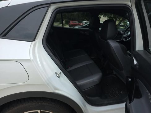 Used 2023 Volkswagen ID.4 S RWD image 7
