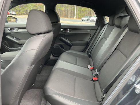 Used 2025 Honda Civic Sport image 31