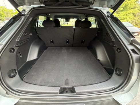 Used 2025 Chevrolet Equinox EV LT image 18