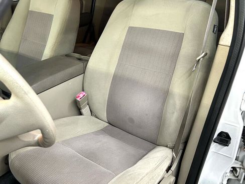 Used 2007 Ford Explorer Sport Trac XLT image 23