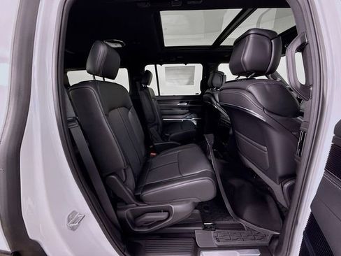 New 2026 Jeep Grand Wagoneer Summit AWD/4WD image 30