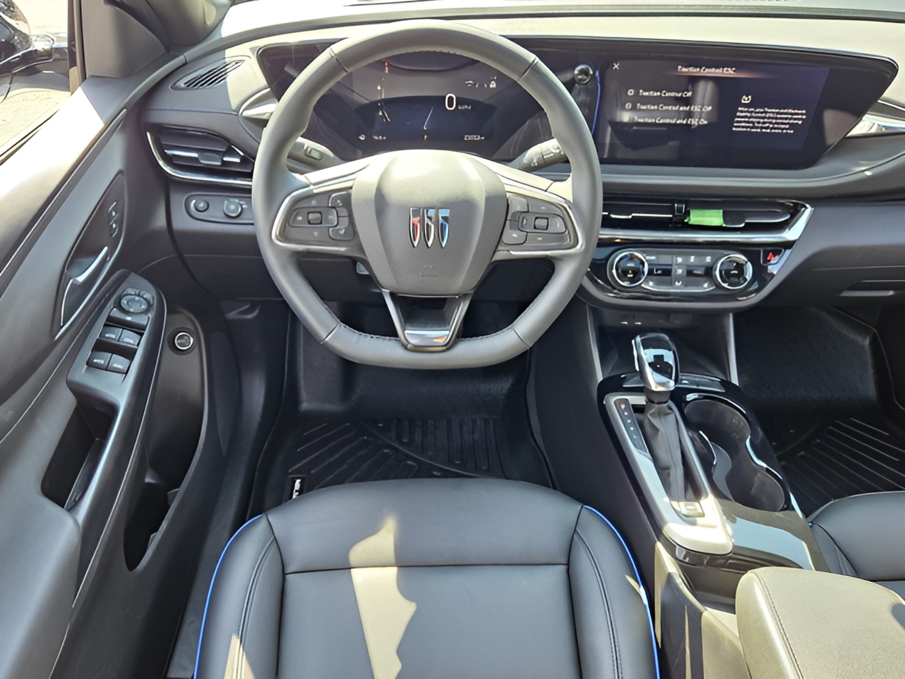 Used 2025 Buick Envista Sport Touring w/ Experience Buick Package FWD image 11