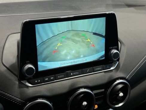 Certified 2025 Nissan Sentra SV image 9