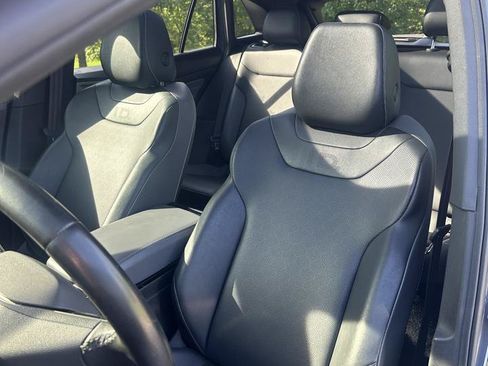 Used 2023 Volkswagen ID.4 Pro S RWD image 11
