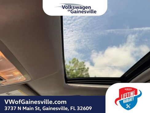 Used 2019 Toyota Highlander XLE FWD image 28