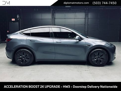 Used 2020 Tesla Model Y Long Range AWD/4WD image 8