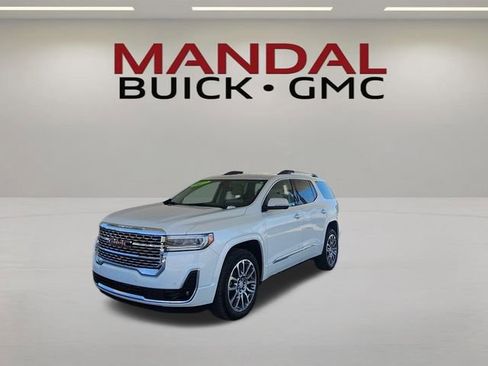 Used 2023 GMC Acadia Denali w/ Denali Technology Package FWD image 1