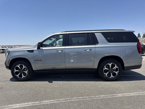 New 2026 GMC Yukon XL AT4 w/ AT4 Premium Plus Package AWD/4WD image 5